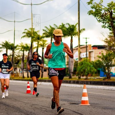 Gissalvess's profile picture. Quem souber amar, o preço é doer pra sempre🫀