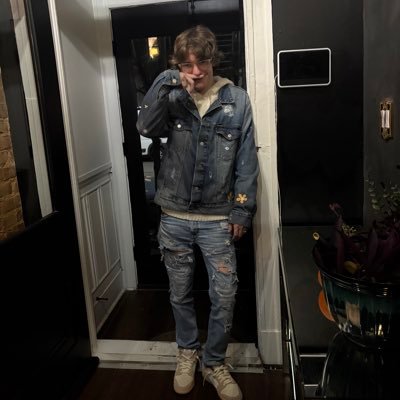 HunnitRoundO's profile picture. 222 OWN THE DAY | ARTIST / CREATOR