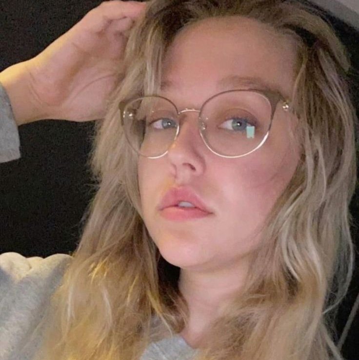 MariaKimzy's profile picture. 