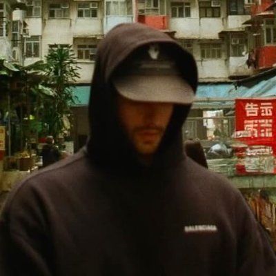 ipseidade's profile picture. posto quando a preguiça não bate.