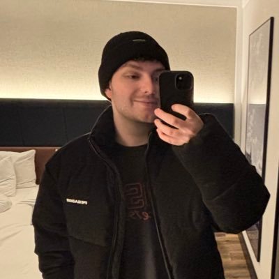 byleonlemmer's profile picture. creative • @BIGCLANgg