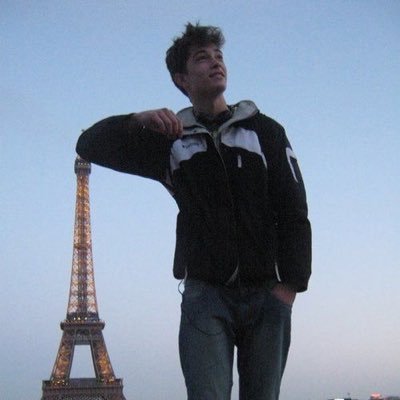 tayscript's profile picture. we drank that brown liquor