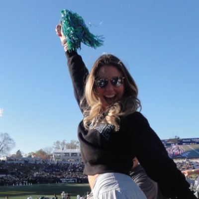 kvansanity's profile picture. This is now a Tulane stan account 🌊  I went public so I could fight strangers on the internet