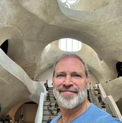 RoseGiovinetti's profile picture. 🧠 Vision-driven | 💪🏽 Born to rise | 🙏🏽 God-fearing
From struggle to purpose