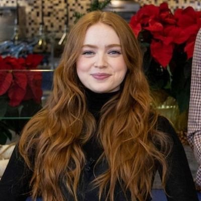 sinkrudd's profile picture. ᥫ᭡ — (sadie sink). (2002) ⊹