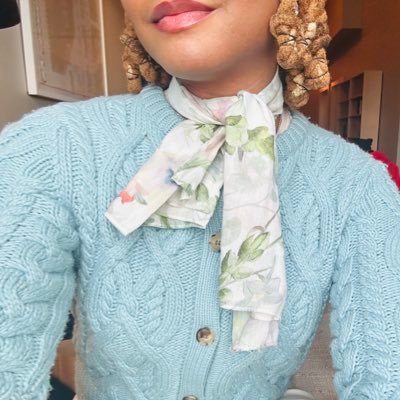 yanayanayanaa's profile picture. 𝒶𝓂𝑒𝓇𝒾𝒸𝒶𝓃 𝒹𝒶𝓇𝓁𝒾𝓃𝑔 ✼ Titus 2:3-5 | design student renovating: @ahouseplanting & @creativholistic