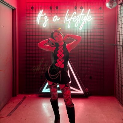 Mikirosell16's profile picture. August 23rd🕊 January 16th🕊 | edm luvr || side quest queen|