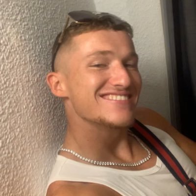 Shaung08's profile picture. 