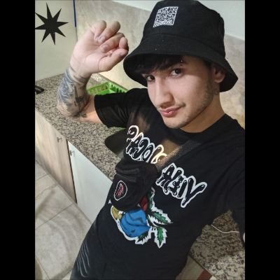 mati_rollinga's profile picture. aguante los redondos y viejas locas,
el maldito rock