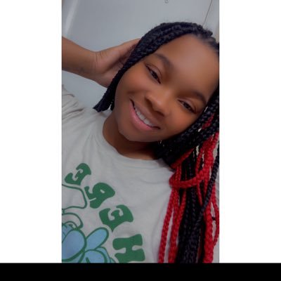 DoraDoe305's profile picture. Living a Peaceful & Happy Life 😌🤞🏽🤍🥰🇧🇸3️⃣0️⃣5️⃣