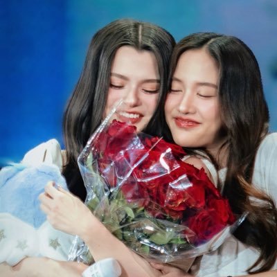 Freenbeck33's profile picture. FRENCH FAN FOR FREENBECKY. All my support to @srchafreen 🐰@angelssbecky 🦦 | @SolennEntertainment @BeckyEntertainment