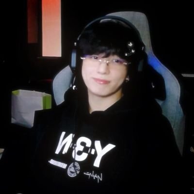 mlgr6s_'s profile picture. 