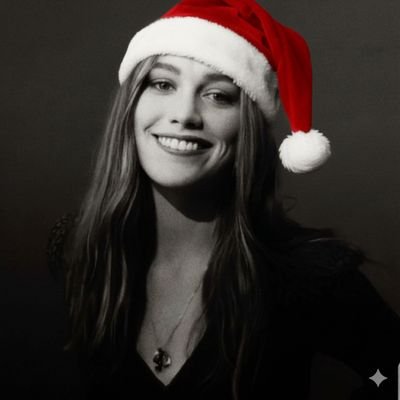 santa_wavez's profile picture. Lights Camera Boom
