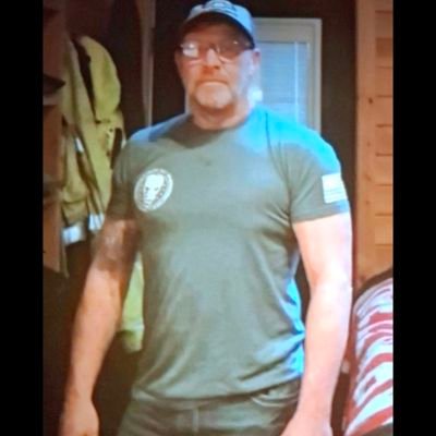 tonkieloub49274's profile picture. I'm awake and alert .love your self as Christ loved us and you will find the correct path in life .cant message me because Ive shut that off..players play