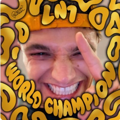 hiimcharlotte_'s profile picture. obsessed with hockey & f1 • wildcats,golden knights & pens • fangirl at heart.