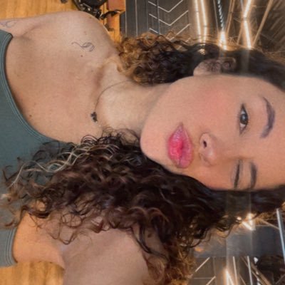 carolinaseven_'s profile picture. 