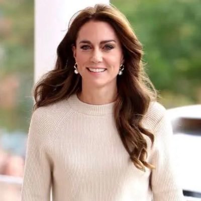 katemiddlem45's profile picture. mom of three kids