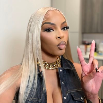 _AbLashae's profile picture. The Chosen One💙