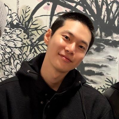 do0clover_'s profile picture. ઇ 도영🐰 ଓ