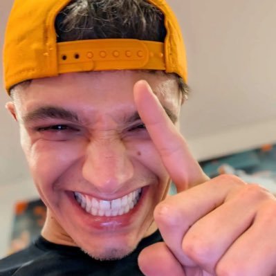 ilylandoscar's profile picture. WE CAN BE WORLD CHAMPIONS I SAID