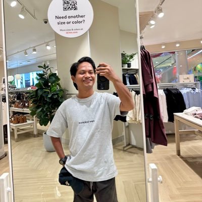 indrajambia's profile picture. 04:30