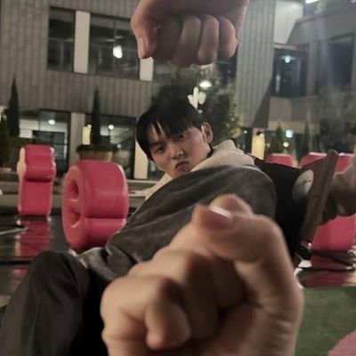 luvriri_skii's profile picture. areyougonstay4me4me