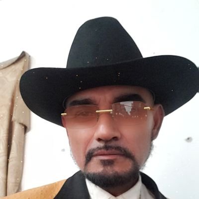 JuanHer70928592's profile picture. 