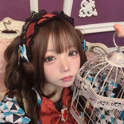 menou_hellpo's profile picture. Hellzapoppinの紫 (女王) #俺の主様
                                                 Electro Swing系アイドル (平日は社会人)

                         可愛いになりたいくて整形費用を貯めてる