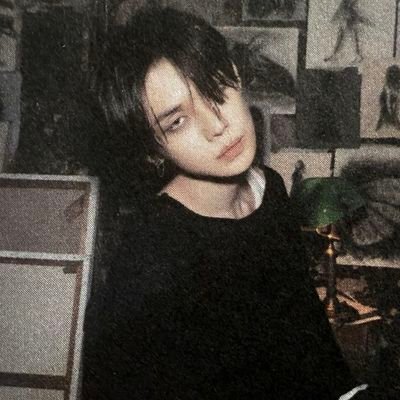 starkissedhour's profile picture. i have caffeine addiction and i'm not normal about eremin