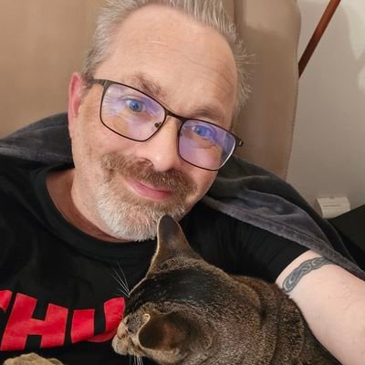 eyed_blurry's profile picture. 