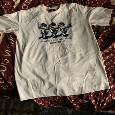 hush_godsw10921's profile picture. 