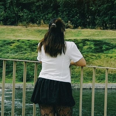 nmvvhan_17's profile picture. เป็นคนเท่ อารมณ์ฉุนเฉียว ขี้เหงา ขี้น้อยใจ อบอุ่น ใจดี น่ารัก สวย💅