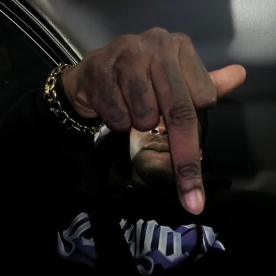 RILOH242's profile picture. Psychiatric neighborhood