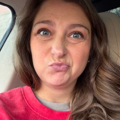 briscoe_mrs's profile picture. 4th grade teacher in Georgia | Title 1 and co-teach | Trying to make my class more colorful | Wishlist in pinned post 💗 #ClearTheList