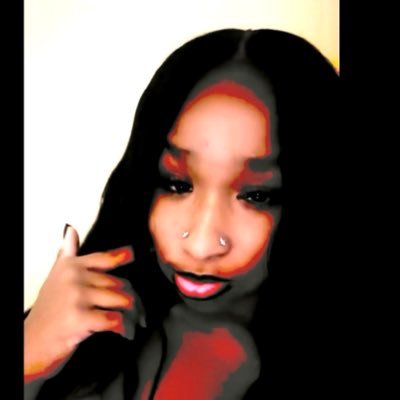 nottkassiee_'s profile picture. overly opinionated.