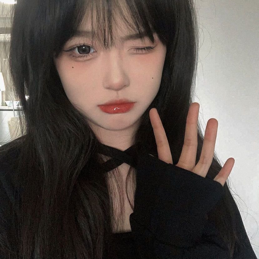 AlamSunny2's profile picture. best feeling is being loved back by the person you love, so Retweet and Followback..