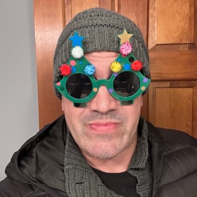 MrJustinLindsey's profile picture. Recovering Alcoholic, Clown, Army Veteran, Amateur Magician, juggler, Connoisseur of shenaniganry, Florida Man living in Illinois. ✝️🇺🇸🇮🇱🏴‍☠️🤡