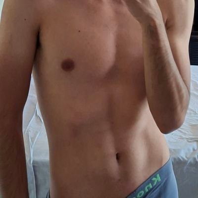 Yg_5120's profile picture. GDL 
XXI
Bi