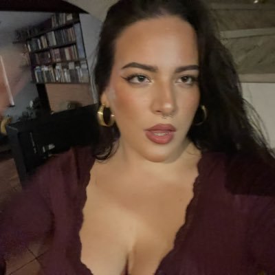 sara_pyn_8's profile picture. 🙃