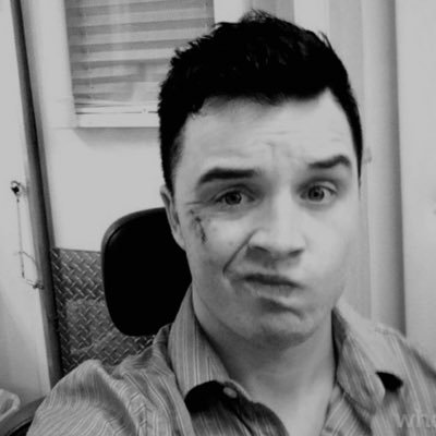 milkymicklover's profile picture. i tweet about yaoi or mickey milkovich or both