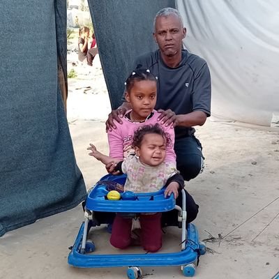 mawaddahfmily's profile picture. I am hungry and homeless. My children are sleeping in the rain and freezing cold.

To contact me, please message me on WhatsApp: +972 59-569-8924