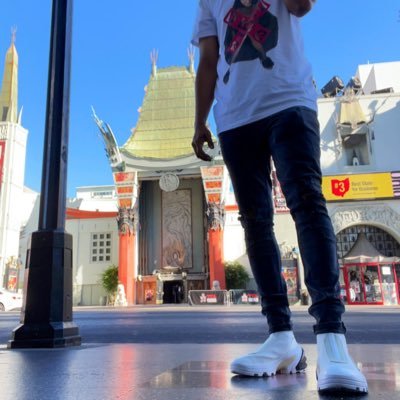 jasonpleur's profile picture. formerly @_pleur - Tokusatsu, V系, FGC, and Horror - 特撮、格闘ゲーム、ホラーが大好きです。pleur大ファンです💛 * 大学で日本語を勉強中🙇🏽‍♂️