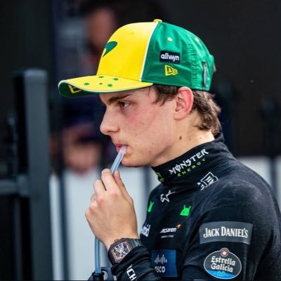 landoscar_'s profile picture. not even predestined, just inevitable