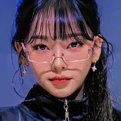 fuckarinamogged's profile picture. fuck sm