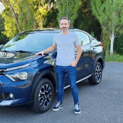 Al055c's profile picture. El éxito es la suma de pequeños esfuerzos, repetidos día tras día.