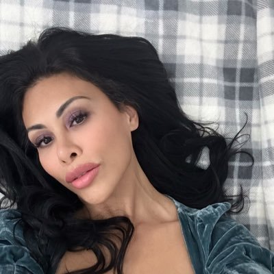 omgcasscruz's profile picture. I’m an artist/ model from NYC, but I’m a valley girl at heart. I have a passion for rescuing kittens and I love all beautiful things. Positive vibes only.