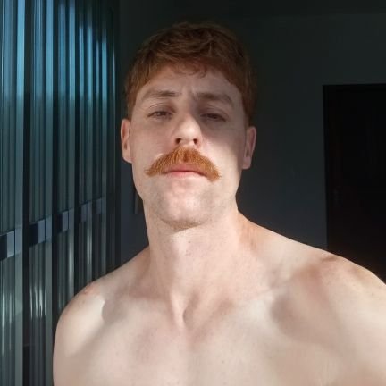 acesso_de66123's profile picture. Alexander McQueen