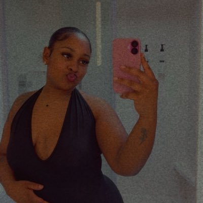 keyaa_c's profile picture. 24. ♈︎☀️♉︎🌙♐︎ ⬆️ long live my angels🧡