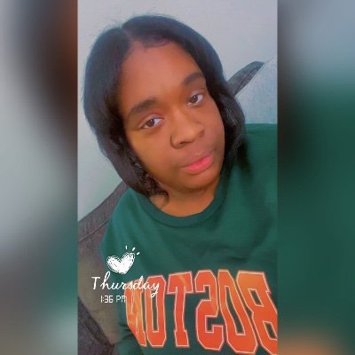 KariTheBarb's profile picture. I Love @NICKIMINAJ And I am proud to be a Barb She Followed me on 2-3-14 OG Barb 🦄 ❤️#Foodie #MusicLover 🎶