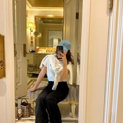 BeckyB3142's profile picture. 🌸 Dream big, shine #brighter | ✨ Life’s too short for #boring vibes